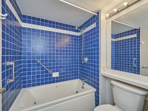 462 Place Ln 462, Woburn MA 01801