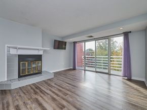 462 Place Ln 462, Woburn MA 01801