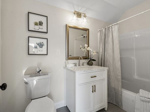 96 Princeton Street 2, Chelmsford MA 01863