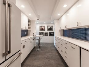 1010 Memorial Dr 6G, Cambridge MA 02138