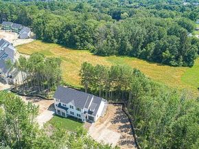 11 Clover Circle A, Salisbury MA 01952
