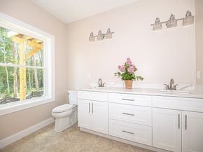 11 Clover Circle A, Salisbury MA 01952