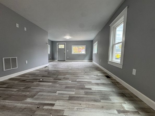 66 Forest St, Middleboro MA 02346