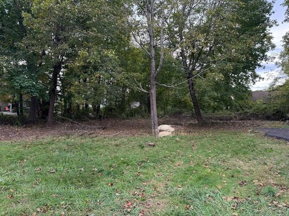 66 Forest St, Middleboro MA 02346