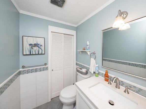 57 Chapman Pl 57, Leominster MA 01453