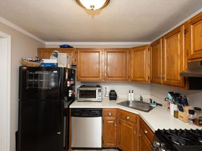 57 Chapman Pl 57, Leominster MA 01453