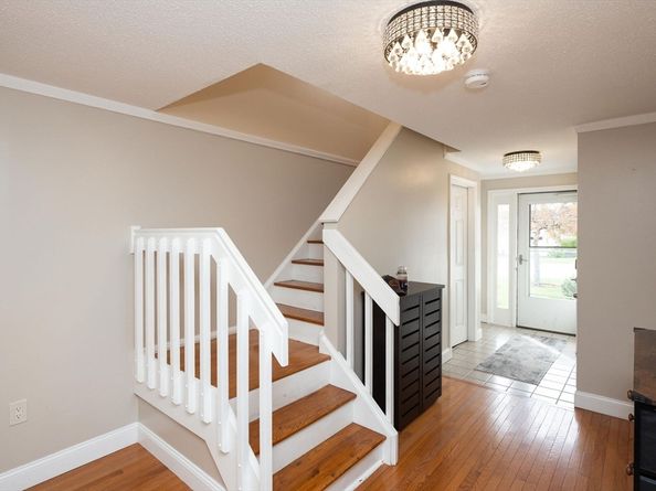 57 Chapman Pl 57, Leominster MA 01453