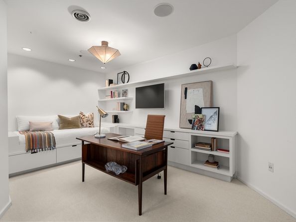 9 W Broadway 618, Boston MA 02127