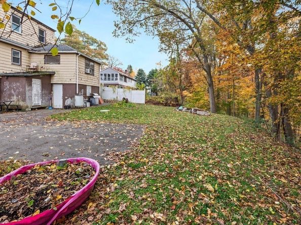 118 Mccarthy Ave, Leicester MA 01611