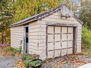 118 Mccarthy Ave, Leicester MA 01611