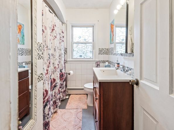 118 Mccarthy Ave, Leicester MA 01611