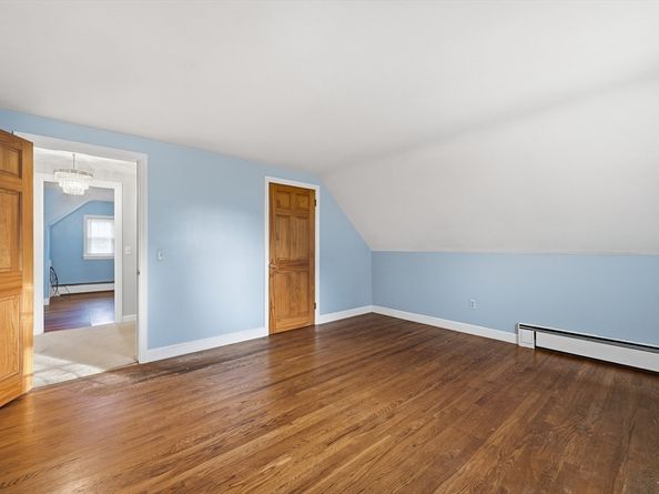 15 Lowell Ave, Holden MA 01520