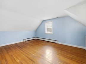 15 Lowell Ave, Holden MA 01520