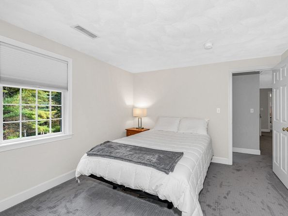 4 Coleman Rd, Newbury MA 01922