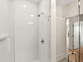 45 Lewis 601, Boston MA 02128