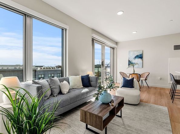 45 Lewis 601, Boston MA 02128