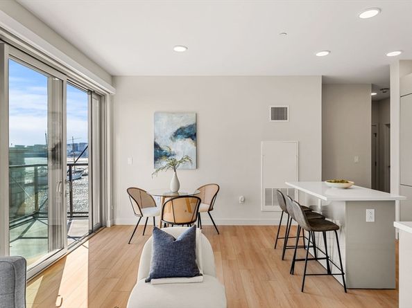 45 Lewis 601, Boston MA 02128