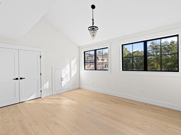 10 Hawthorn, Duxbury MA 02332