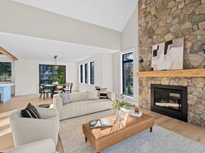 10 Hawthorn, Duxbury MA 02332