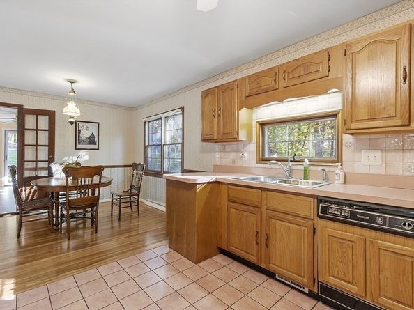 25 Grist Mill Rd, Littleton MA 01460