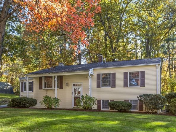 25 Grist Mill Rd, Littleton MA 01460