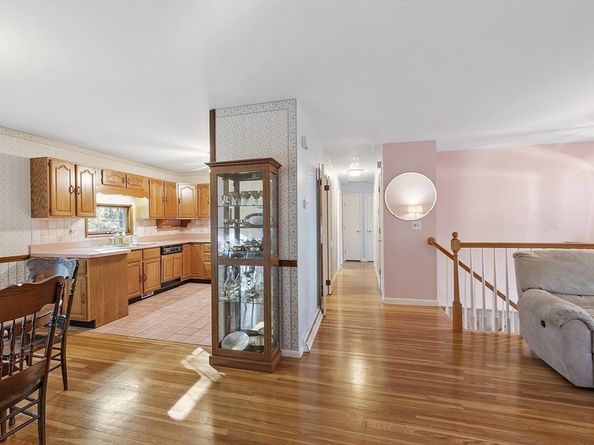 25 Grist Mill Rd, Littleton MA 01460