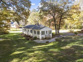 25 Grist Mill Rd, Littleton MA 01460