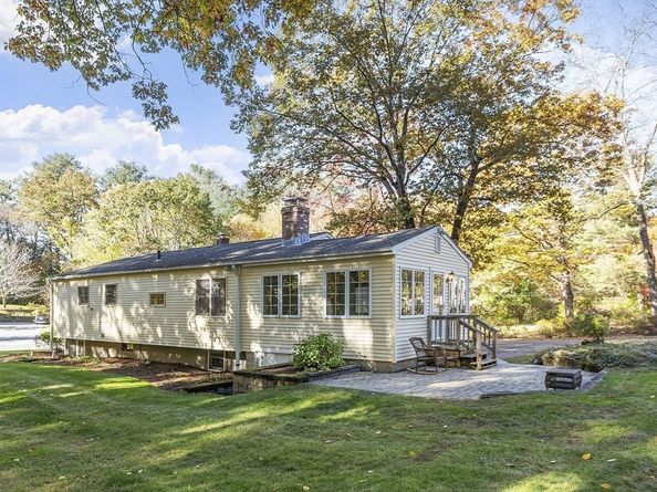25 Grist Mill Rd, Littleton MA 01460