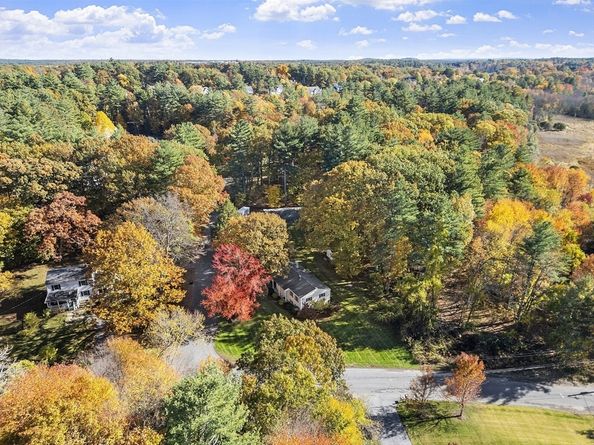 25 Grist Mill Rd, Littleton MA 01460