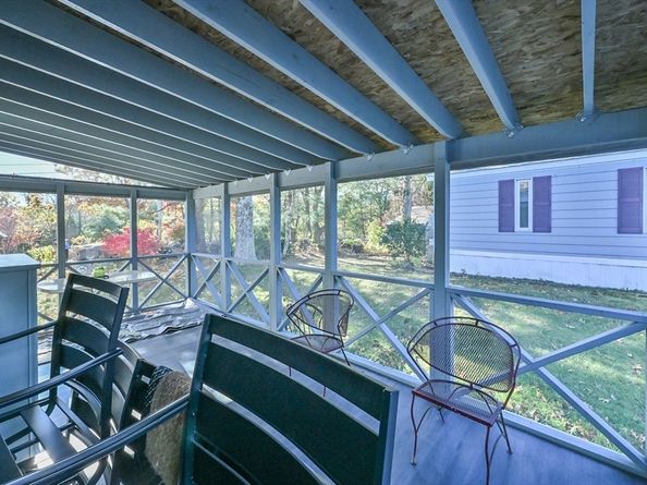 39 Park Ave, Sturbridge MA 01566