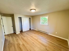 201 Pierce Rd, West Brookfield MA 01585