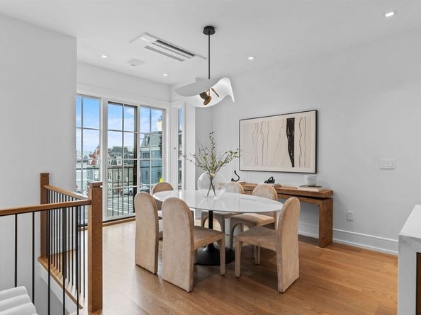 561 East Broadway 561, Boston MA 02127