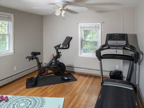 90 Presidential Cir, Marshfield MA 02050