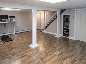 90 Presidential Cir, Marshfield MA 02050