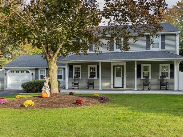 90 Presidential Cir, Marshfield MA 02050