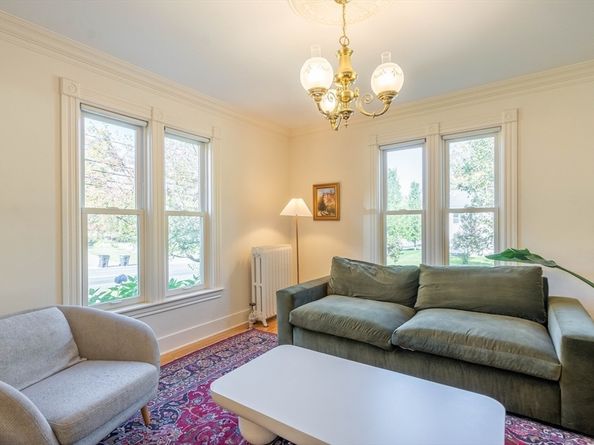 256 Main St, Spencer MA 01562