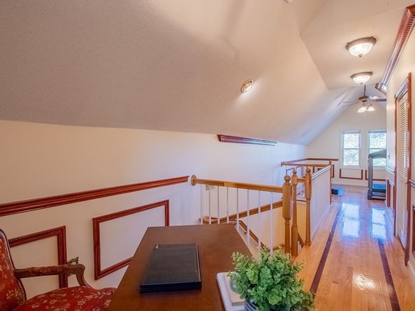 68 Hammond Place 68, Woburn MA 01801