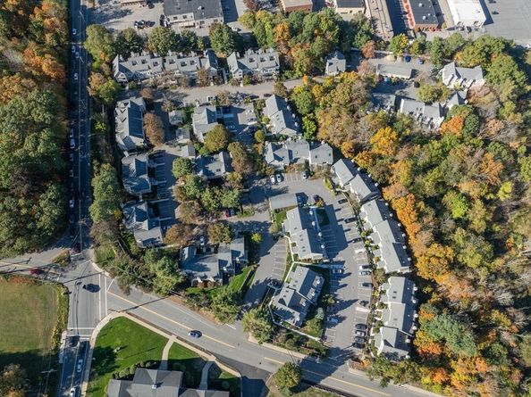 68 Hammond Place 68, Woburn MA 01801