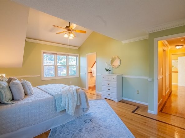 68 Hammond Place 68, Woburn MA 01801