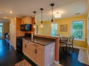 68 Hammond Place 68, Woburn MA 01801