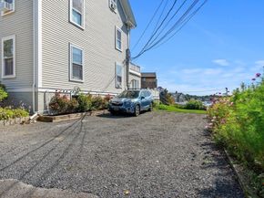 60 Gregory 3, Marblehead MA 01945