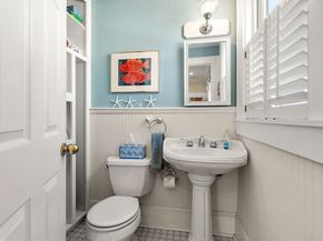 60 Gregory 3, Marblehead MA 01945