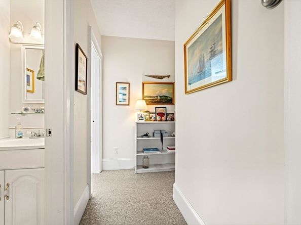 60 Gregory 3, Marblehead MA 01945