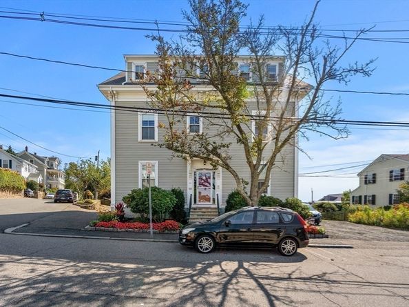 60 Gregory 3, Marblehead MA 01945