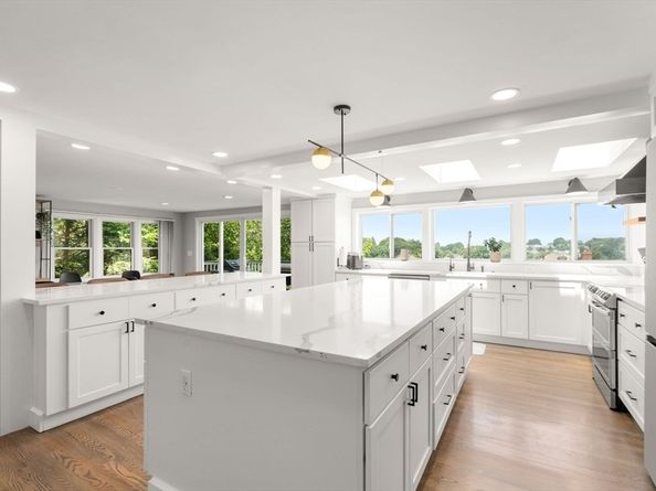 21 Glenley Ter, Boston MA 02135