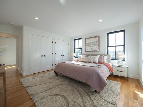 12 George St 3, Medford MA 02155