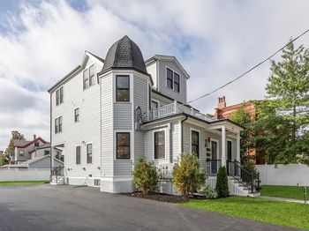 12 George St