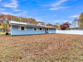 15 Fairbrook Rd, Framingham MA 01701