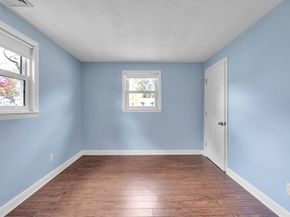 15 Fairbrook Rd, Framingham MA 01701