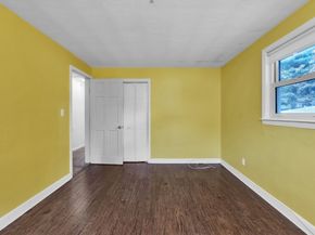 15 Fairbrook Rd, Framingham MA 01701